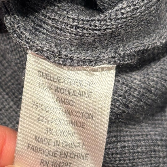 MILLY 100% Wool Gray Crewneck Sweater, Size L - Picture 9 of 9